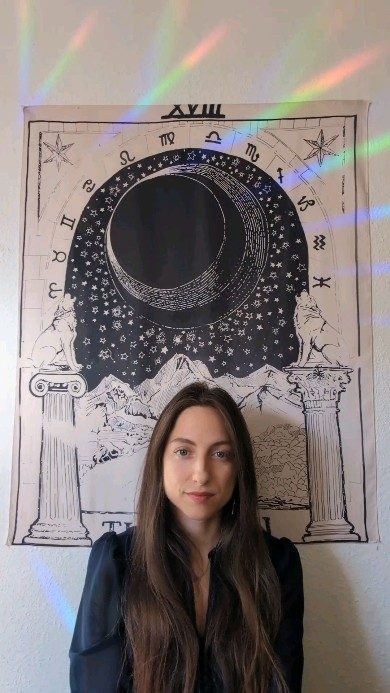 Instagram post from authentic.element. This post is in position 17.